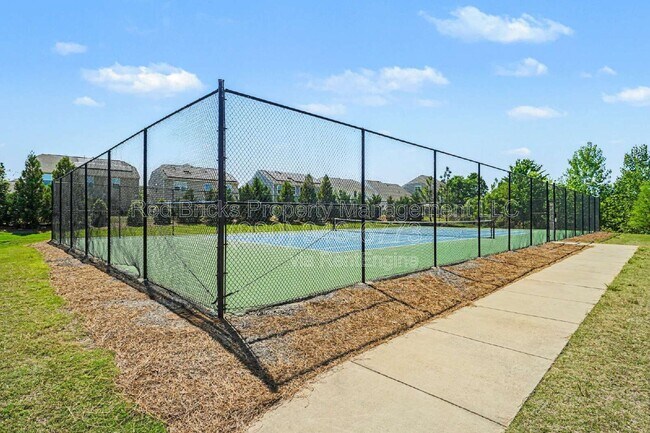 Building Photo - 14419 Rhodes Hall Dr