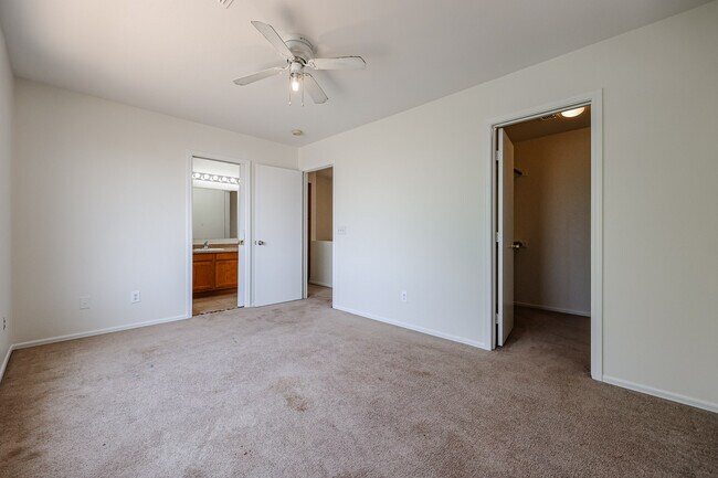 Building Photo - 1850 N 84th Ln