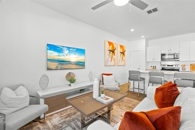 Building Photo - 8058 Island Cove Terrace