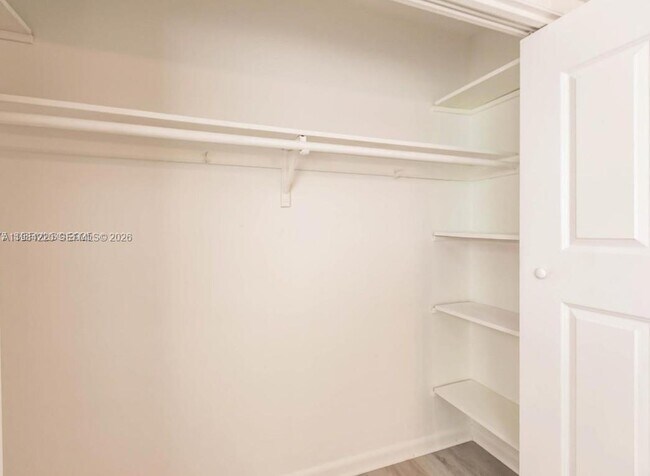 Building Photo - 1816 McKinley St