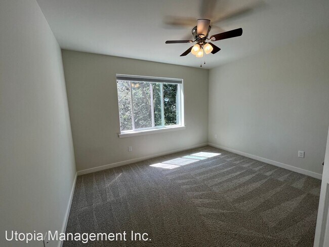 Building Photo - 4 br, 2 bath House - 540 Harman Way