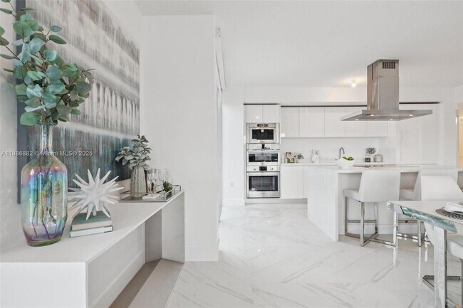 Building Photo - 330 Sunny Isles Blvd