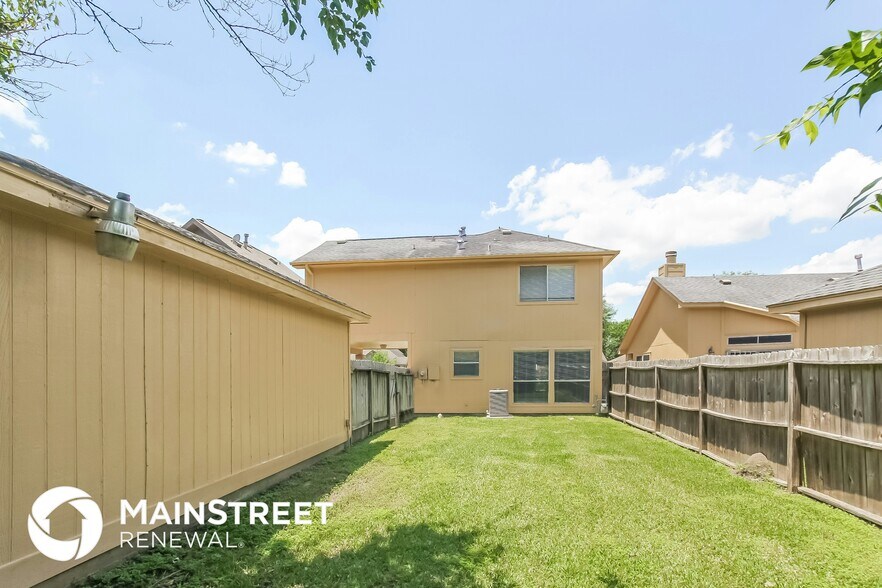 Building Photo - 16107 Diamond Ridge Dr