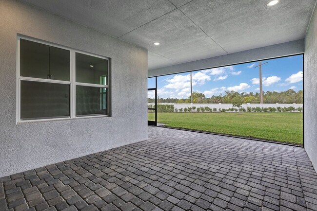 Building Photo - ** SEVEN SHORES ** 3+DEN / 2.5 BATH - BRAND NEW HOME! - LUXURY AMENTITES - PET OK - ANNUAL RENTAL