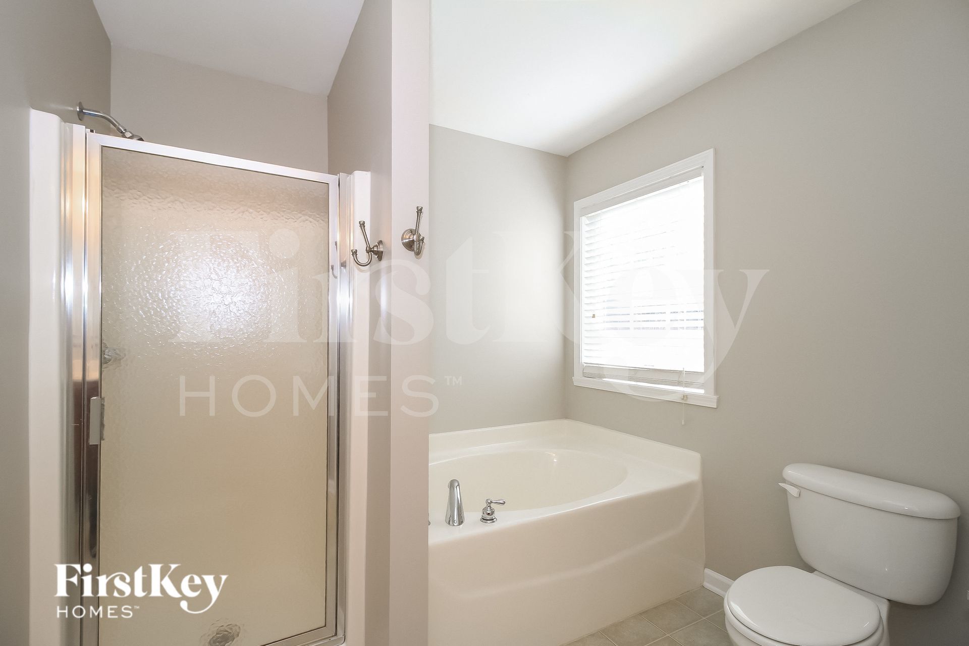 Building Photo - 4596 River Gate Dr