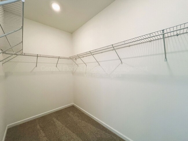 Building Photo - 2080 Rider Rain Ln