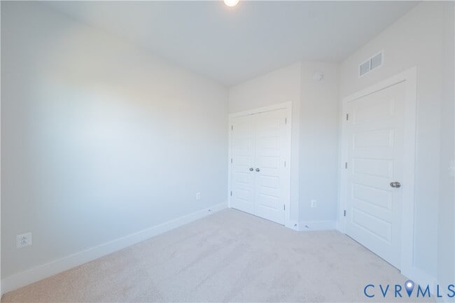 Building Photo - 10195 Blue Wing Ln