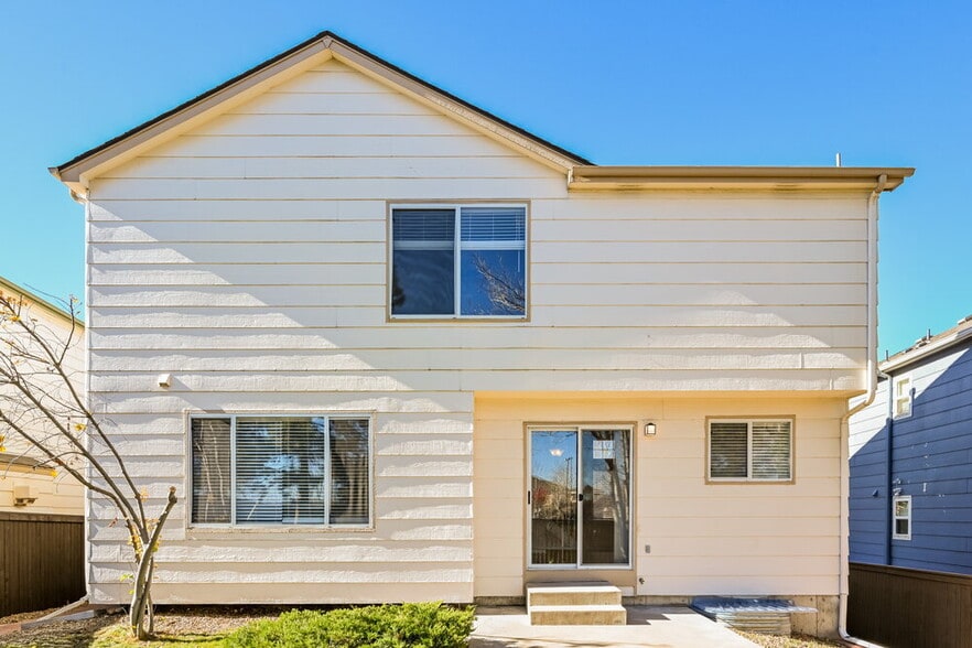 Building Photo - 9616 S Castle Ridge Cir