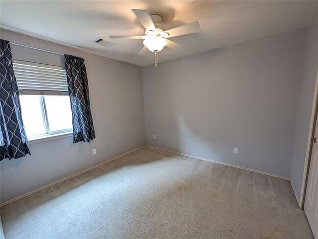 Building Photo - Single-Story Pflugerville 3 Bed / 2 Bath