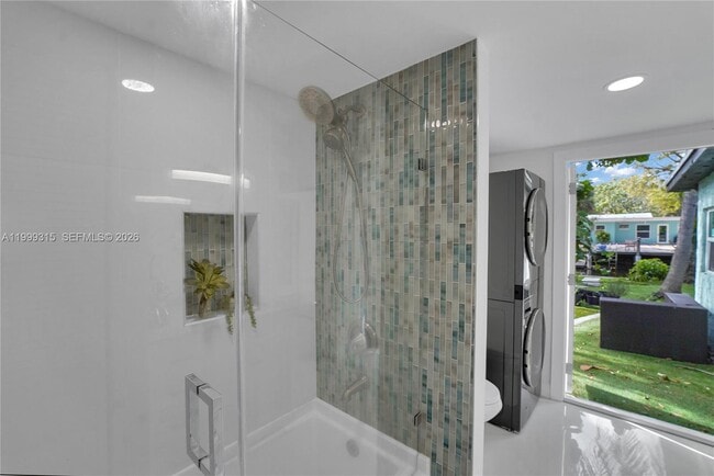 Building Photo - 1137 SW 8th Ave