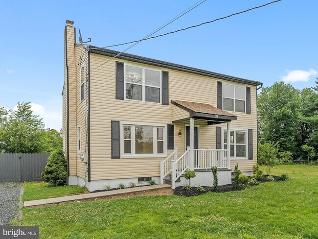 Building Photo - 308 Delsea Dr