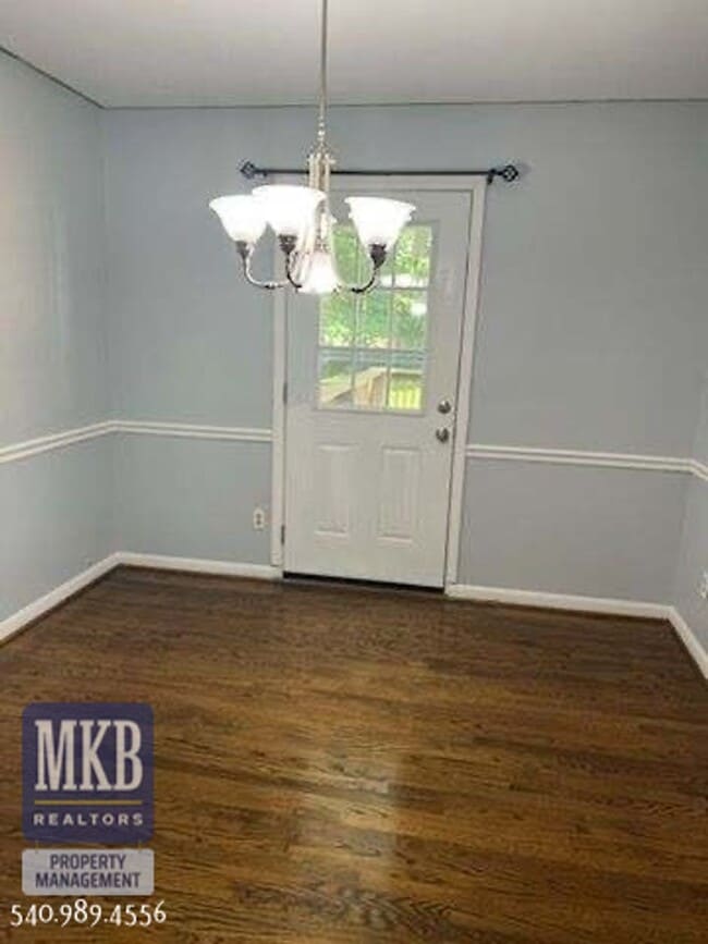Building Photo - 3158 Galloway Dr
