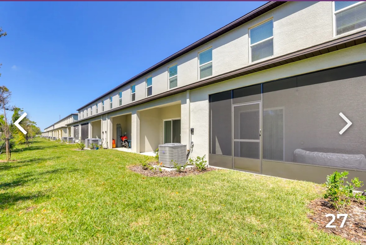 Building Photo - 2579 Sunray Venus Way