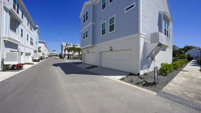 Building Photo - 407 Gowdy Rd