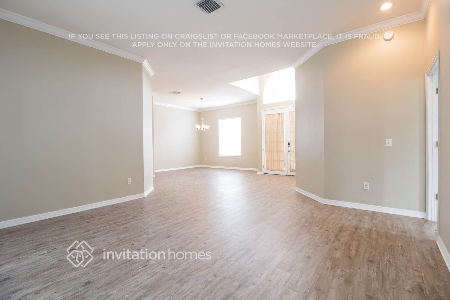 Building Photo - 594 Caledonia Pl