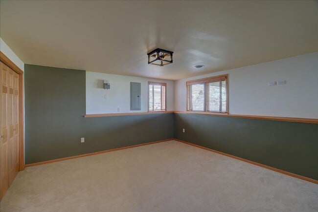 Building Photo - 2644 Mica Rd