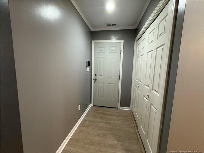 Building Photo - 1227 Chimney Swift Dr