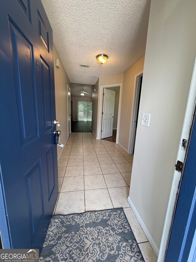 Building Photo - 101 Talbot Ct