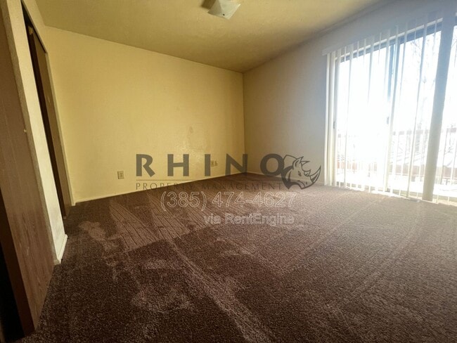 Building Photo - 463 N 1465 W