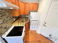 Building Photo - 2025 N 4th St