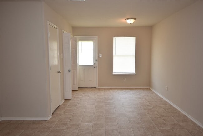 Building Photo - 17415 Wigeon Way Dr