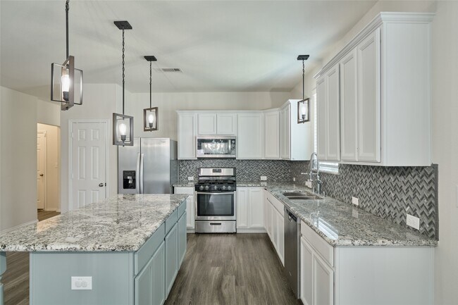 Building Photo - 4201 Amber Ruse Dr