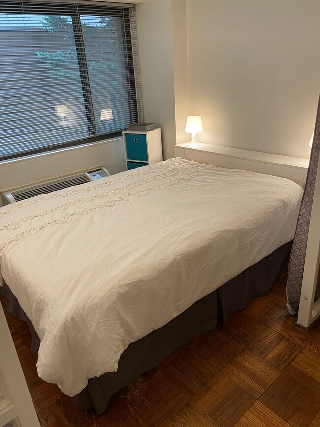 Building Photo - 2141 I St NW