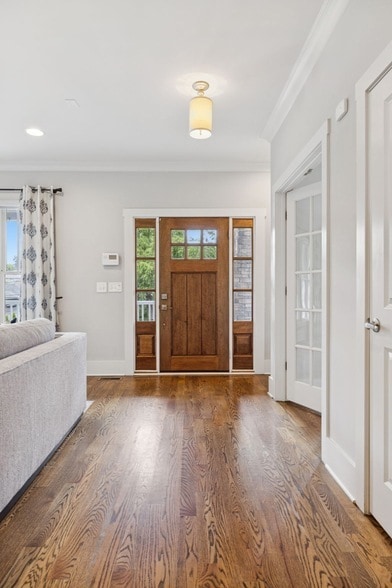 Building Photo - 2310 Vaulx Ln