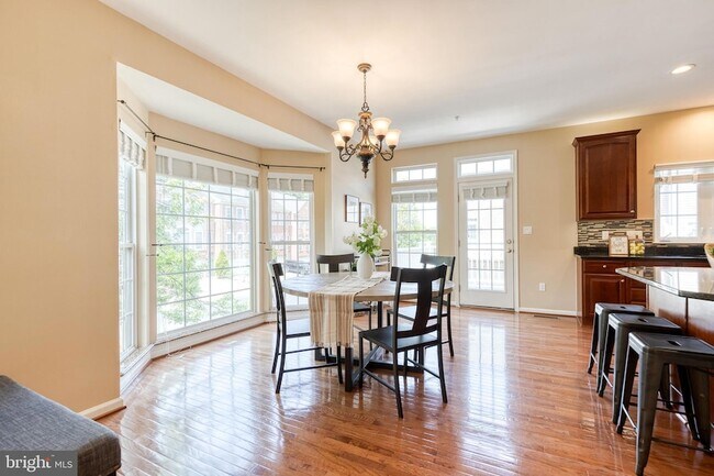 Building Photo - 1503 Martock Ln
