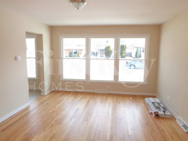 Building Photo - 14812 Ellis Ave
