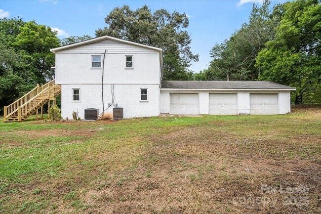 Primary Photo - 2519 Marble St