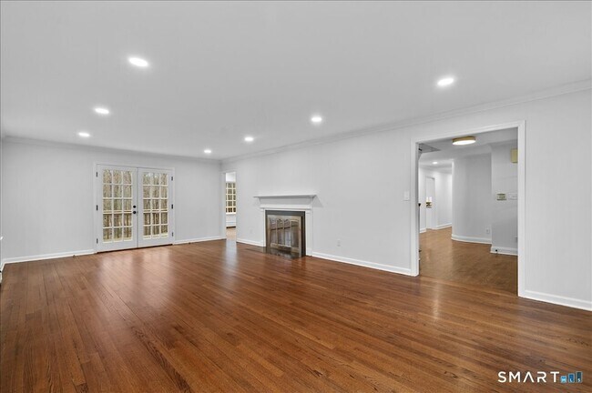 Building Photo - 116 Scarlet Oak Dr