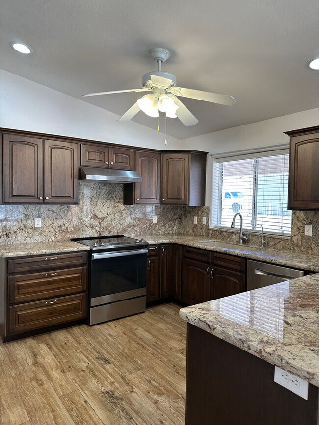 Building Photo - Long Term unfurnished - Pets allowed - Ple...