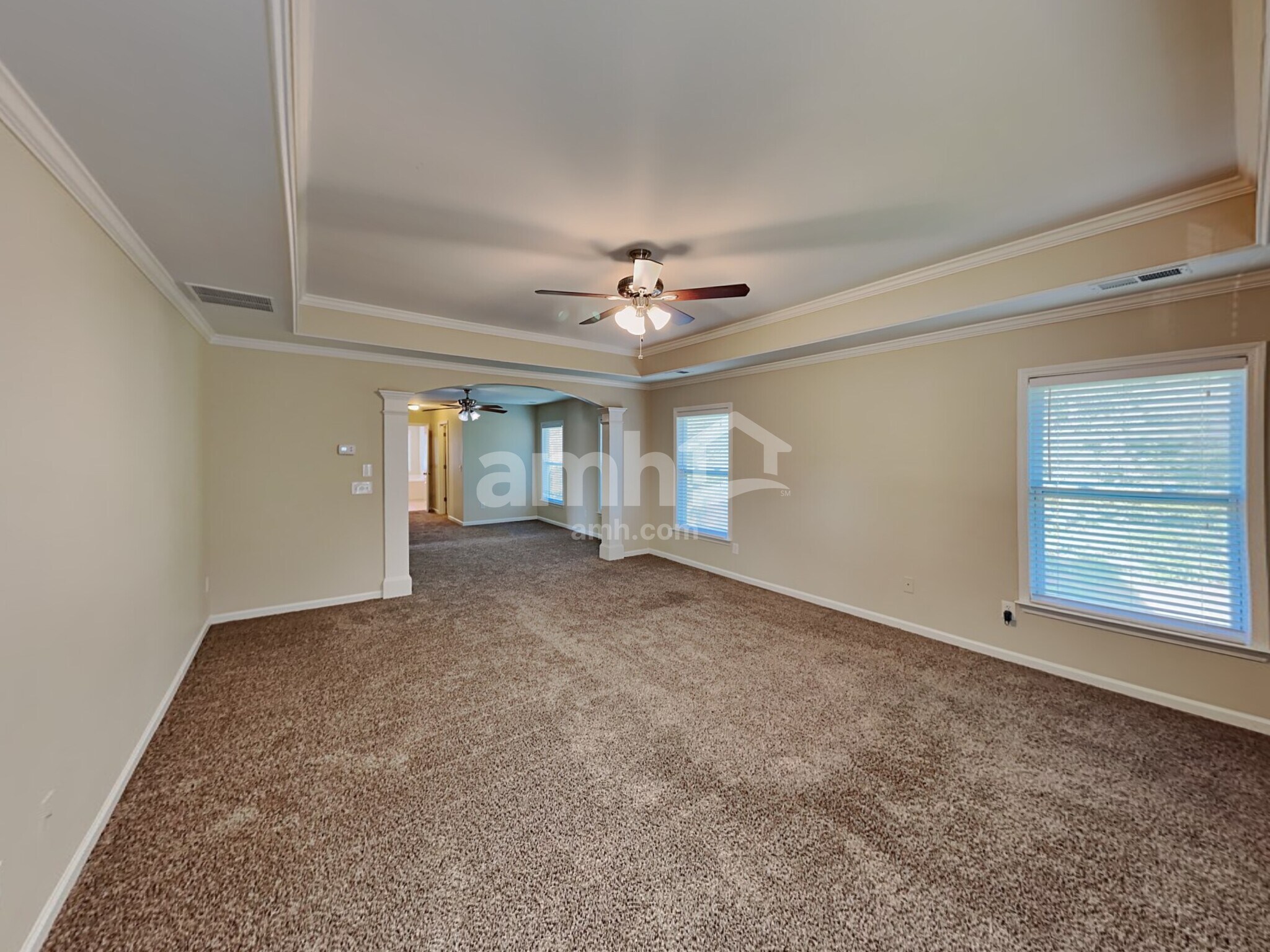 Building Photo - 111 Woodview Ct