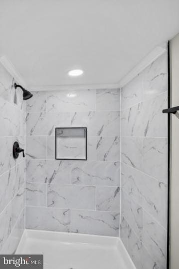 Building Photo - 139 N Lakewood Ave