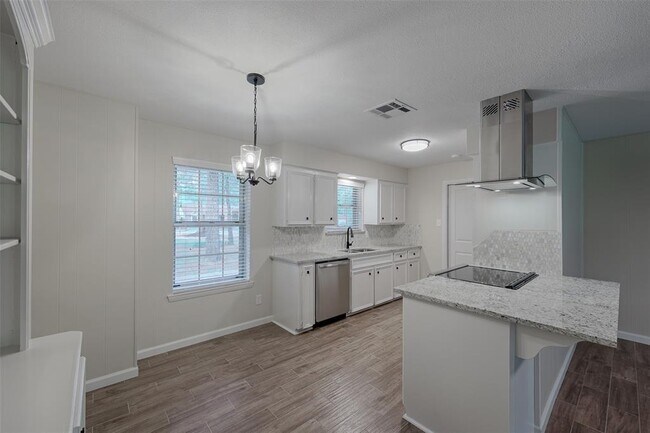 Building Photo - 15458 Rabon Chapel Rd