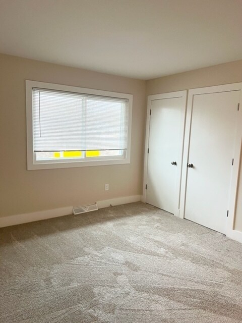 Building Photo - 533 Misty Meadow Blvd