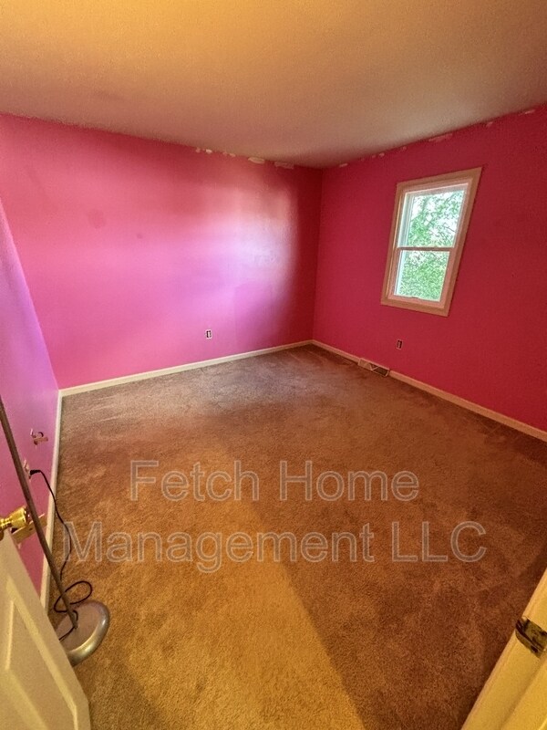 Building Photo - 143 Northwood Ct