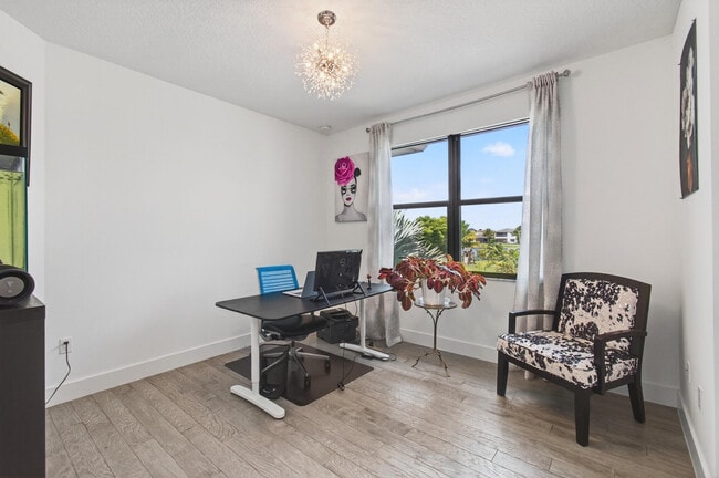Building Photo - 17222 Blue Bayou Dr