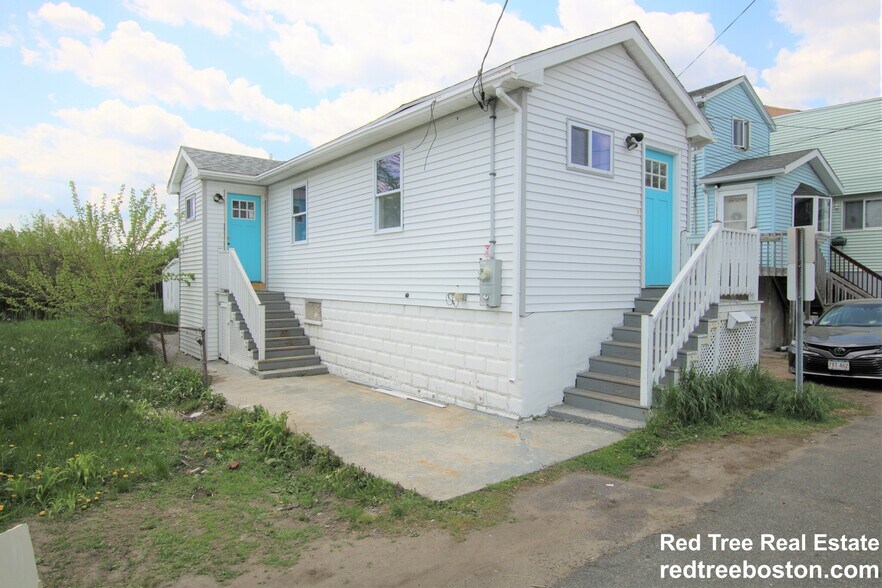 Building Photo - 52 Shawmut St