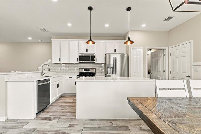 Building Photo - 14061 Kite Ln