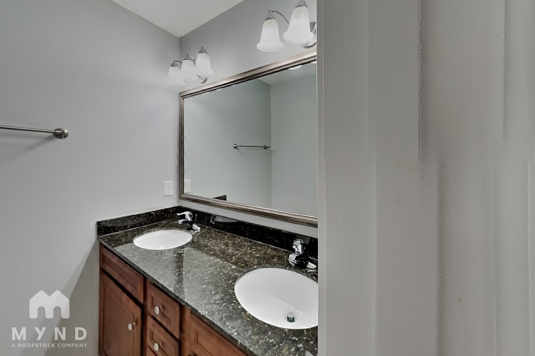 Building Photo - 808 Derby Downs Ct