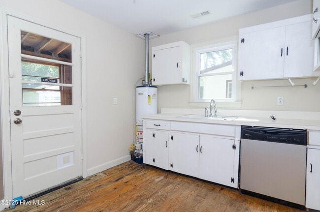 Building Photo - 29 Covil Ave