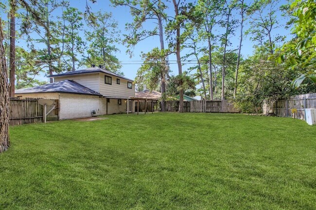 Building Photo - 9506 Landry Blvd