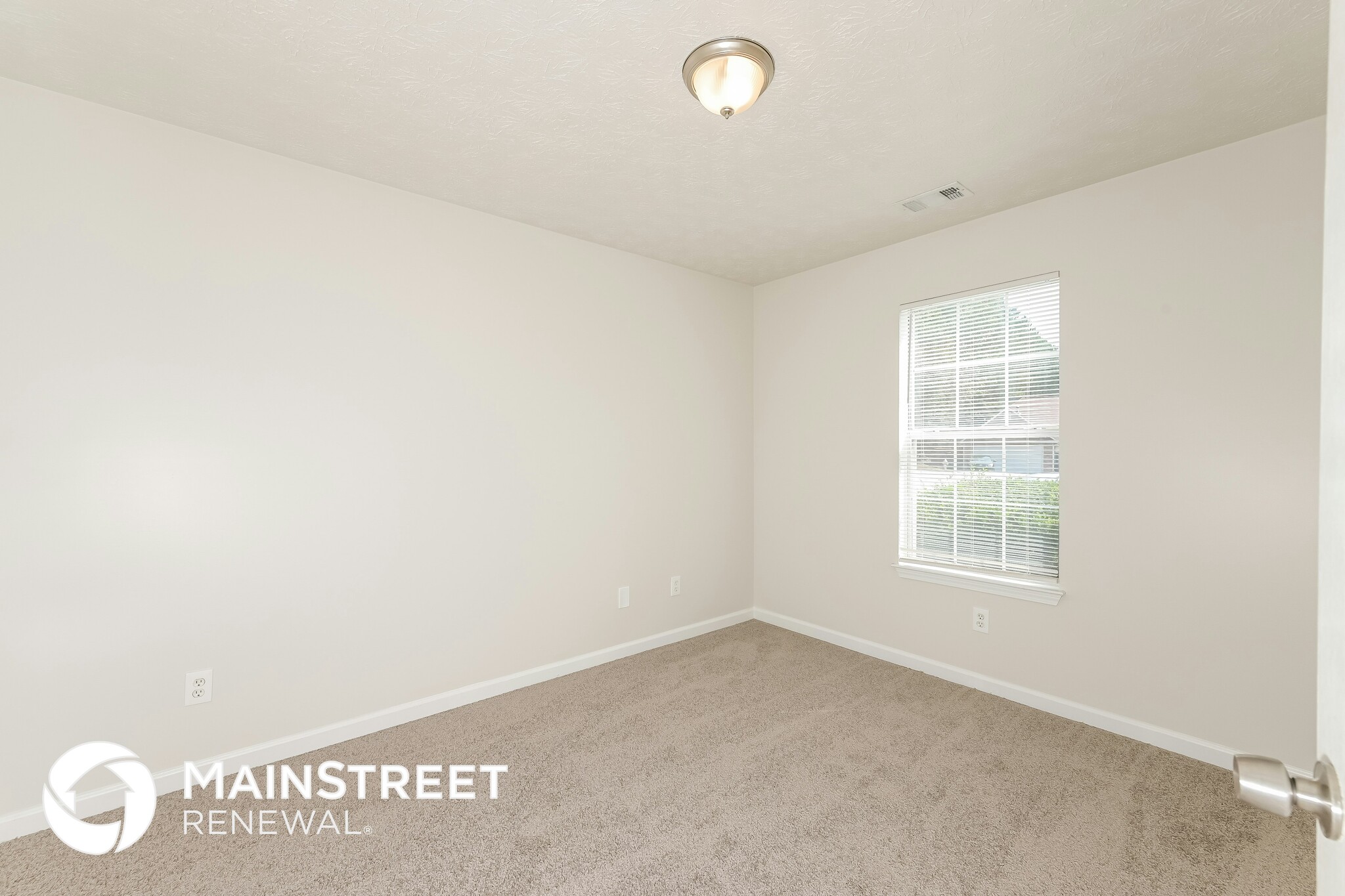 Building Photo - 6043 W Creekview Ct