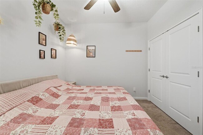 Building Photo - 1097 Hendon Lp