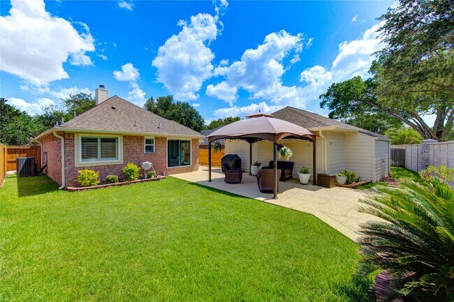 Building Photo - 14323 Rosehill Estates Ln
