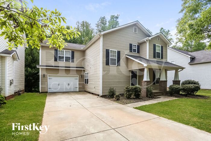 Building Photo - 8827 Twisted Pine Dr