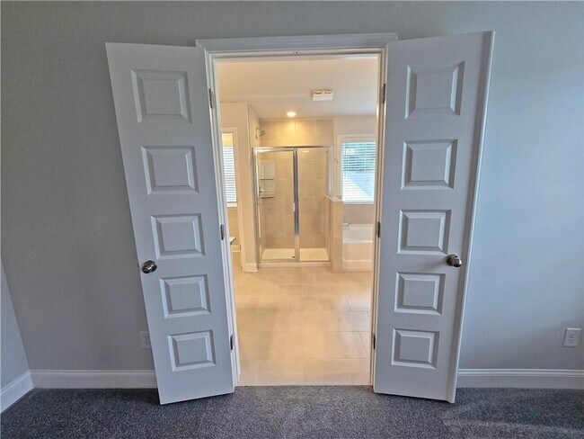 Building Photo - 3856 Lockaby Way