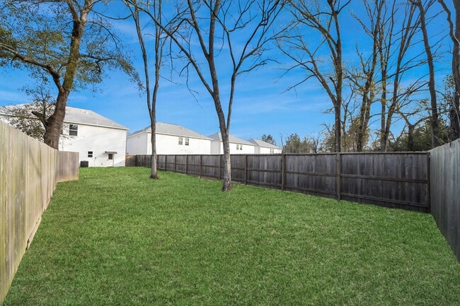 Building Photo - 807 Avenue J